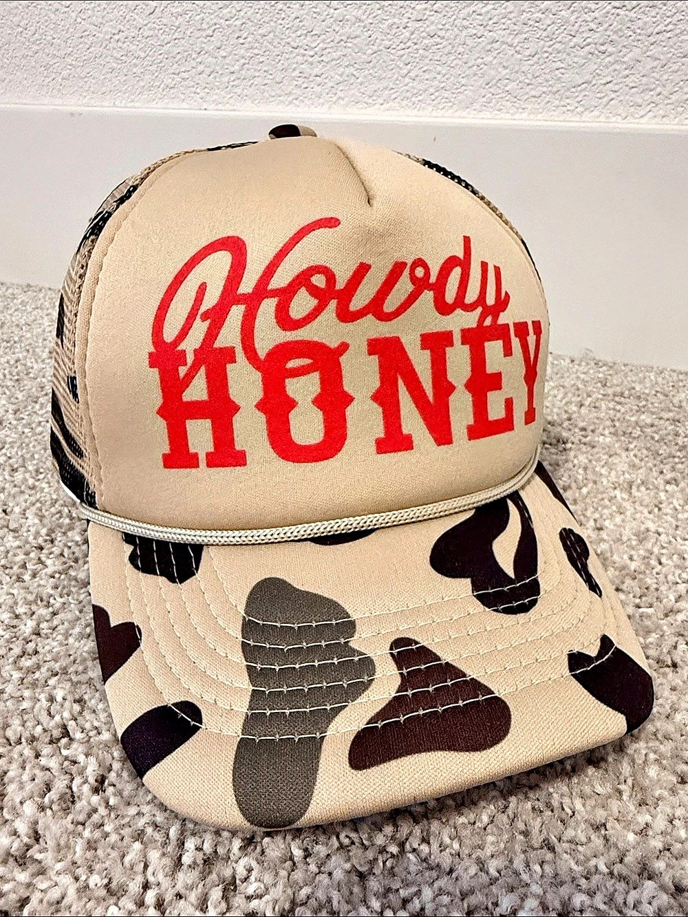 Camo Trucker Hat Beige & Brown